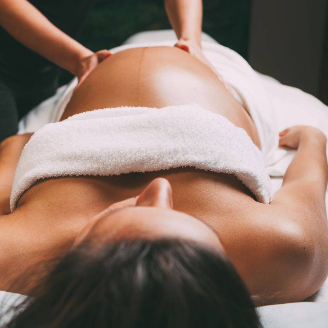 Massage pour femme enceinte institut spa Nantes