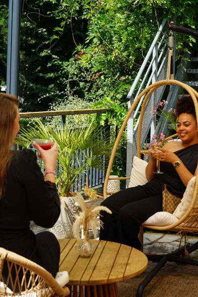 Terrasse du bar Le Salon