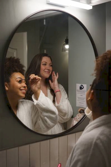 Notre zone d'activité pour ce service Coffret cadeau hotel et spa bien-être idéal pour offrir à la fête des mères ou fête des pères un moment de détente