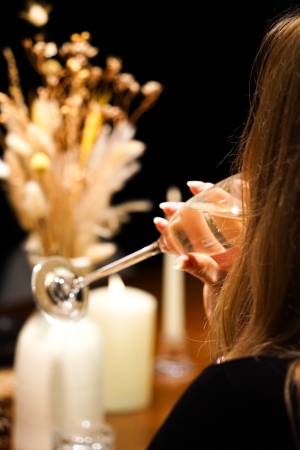 Notre zone d'activité pour ce service Hôtel avec terrain de pétanque accessible aux clients pour moments conviviaux en plein air pendant le séjour